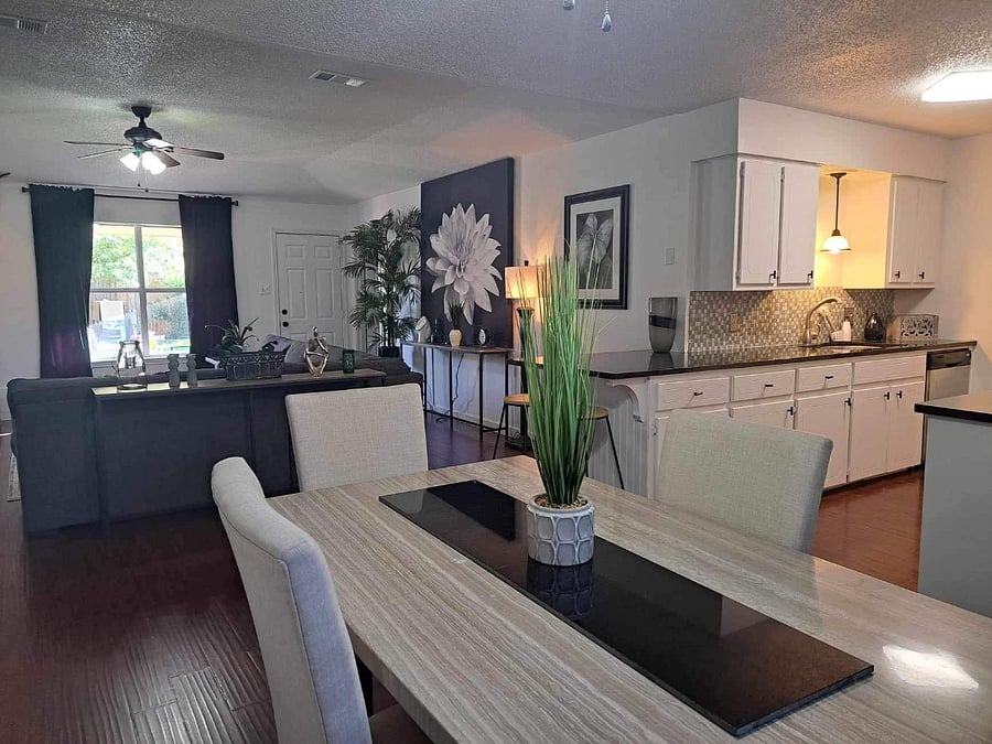 Furnished Finder property 927978_1 photo 3