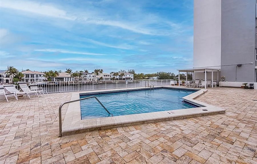 Heated salt water pool with immediate intercostal views. Open daily from 6am-9pm.