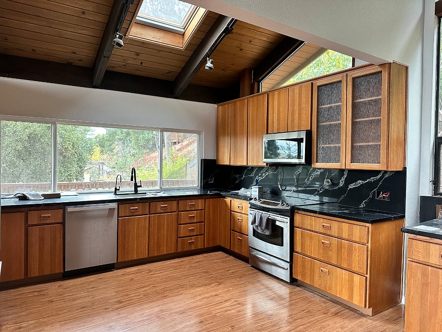 3rd floor kitchen