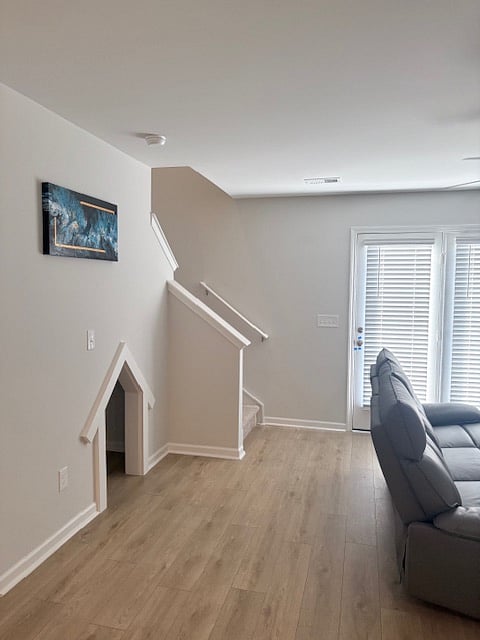 Furnished Finder property 928096_2 photo 9