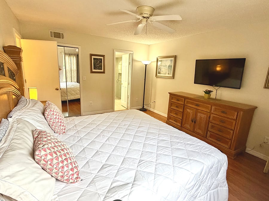 Furnished Finder property 928103_1 photo 6