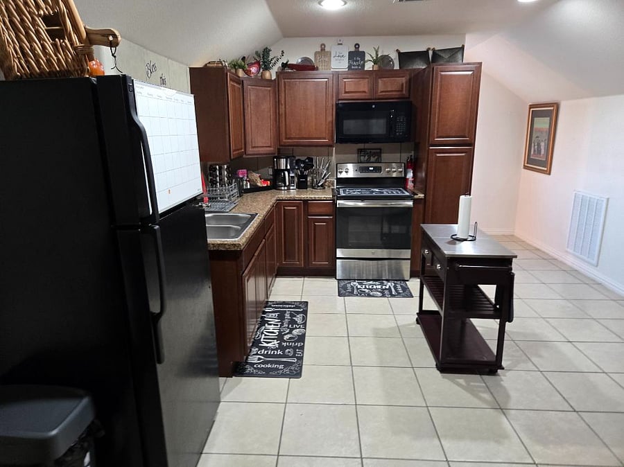 Furnished Finder property 928125_1 photo 8