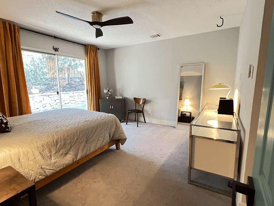 The Master Bedroom has space for optional desk / office area.