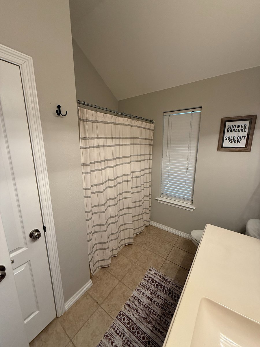 Furnished Finder property 928137_1 photo 29