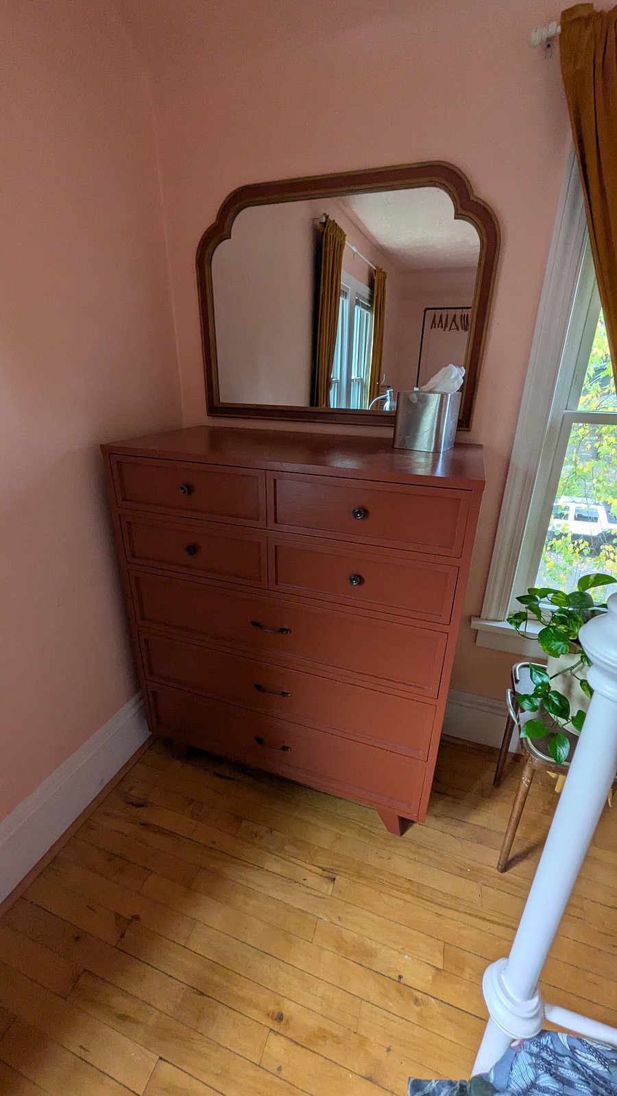 Large dresser in bdrm