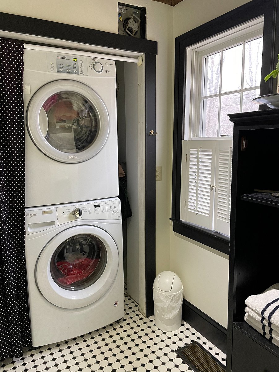 Laundry on 1st level