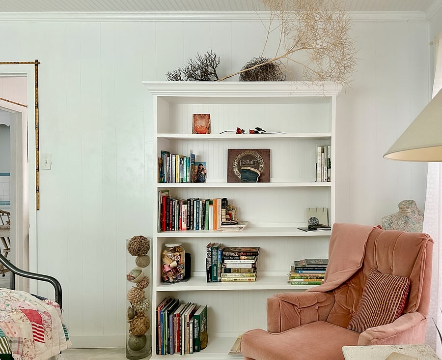 During your stay you have options of various art and books available in the library. 