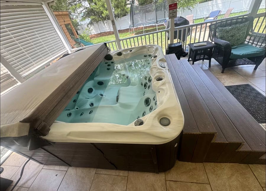 Hot Tub