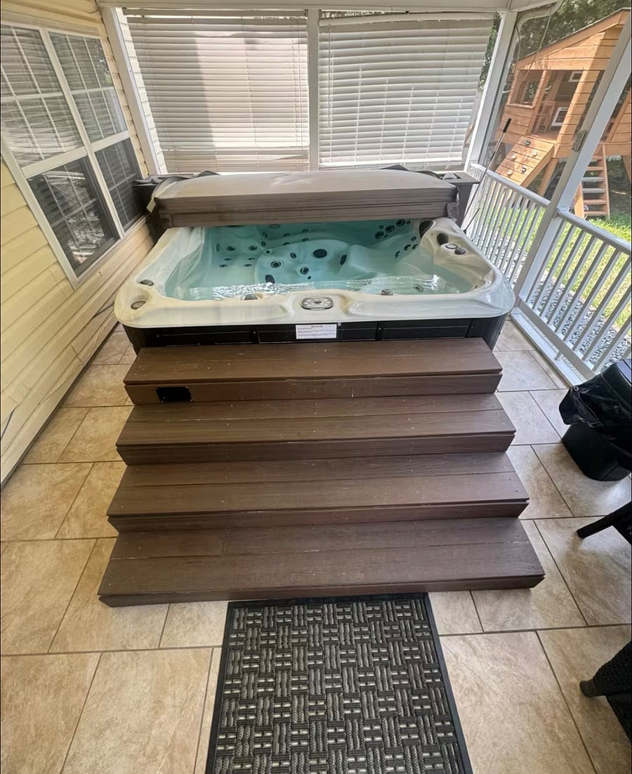Hot tub.