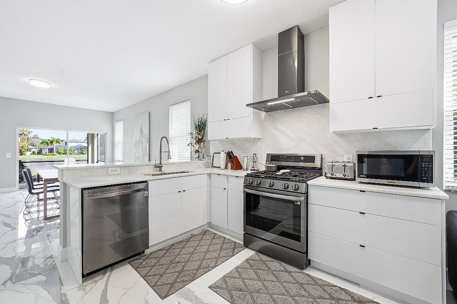 Furnished Finder property 928399_1 photo 31