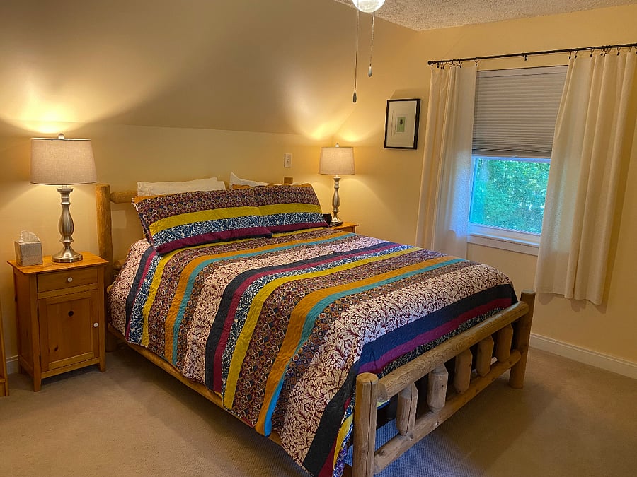 Upstairs Queen Room