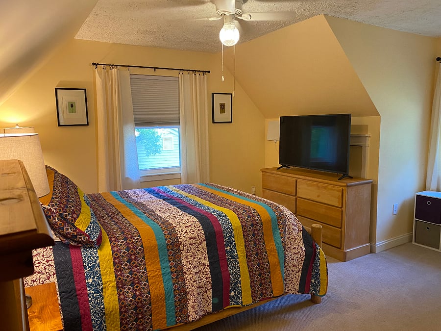 Upstairs Queen Room