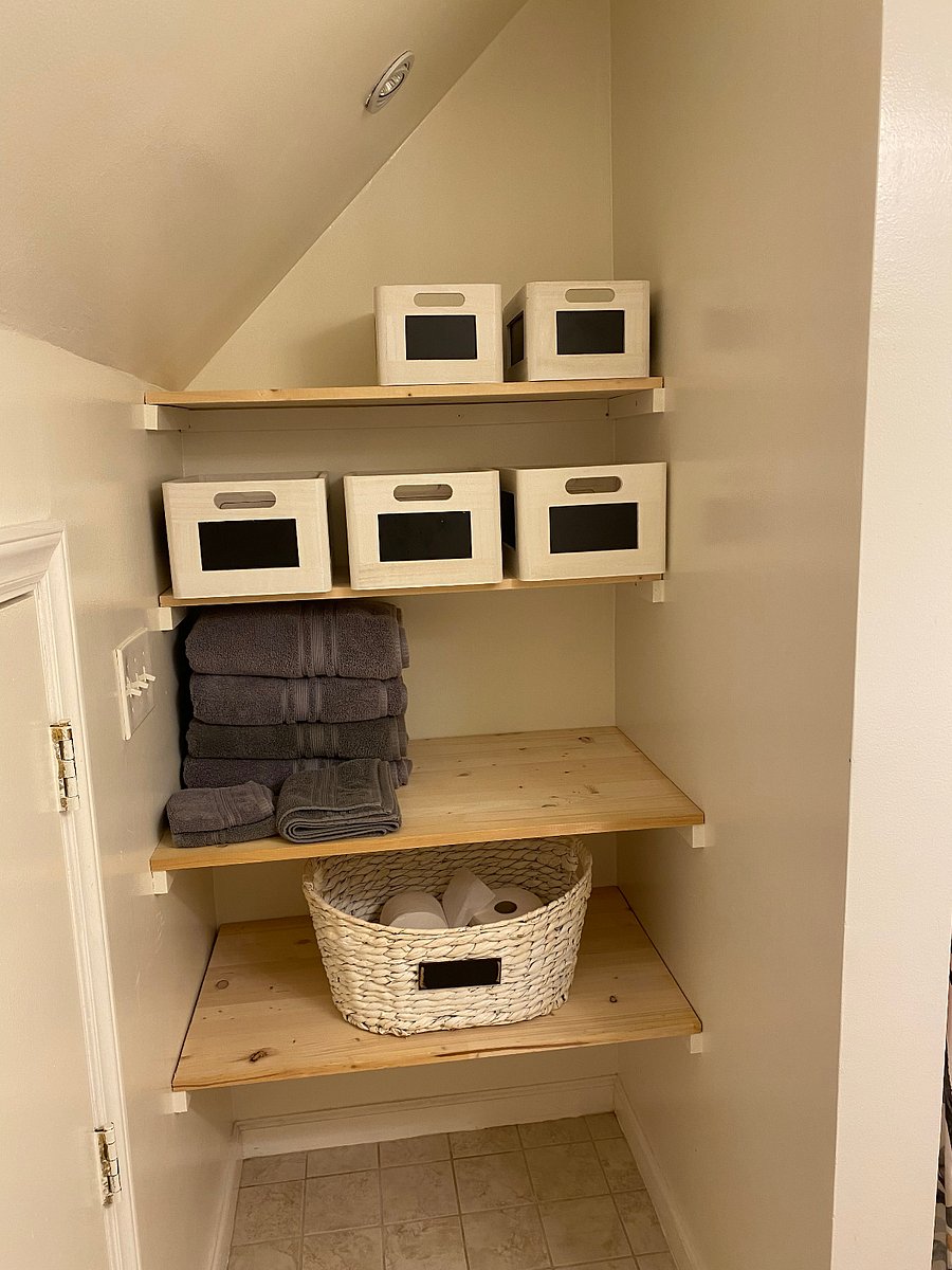 Upstairs Bath