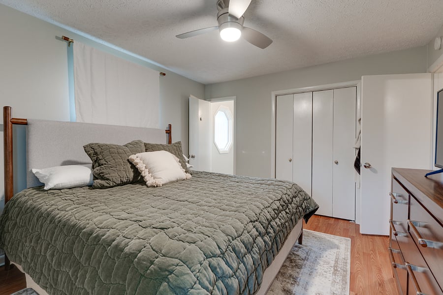 King Bed