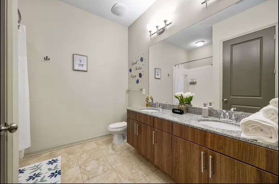 tub/shower combo