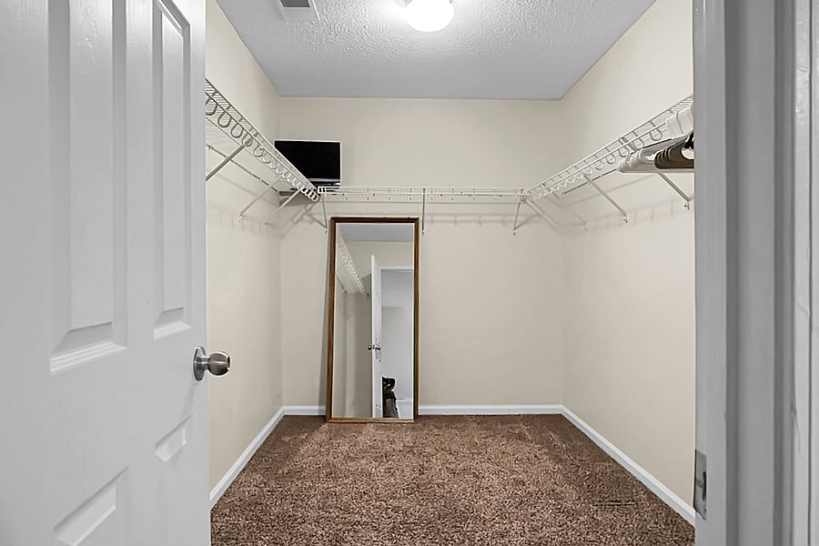 Furnished Finder property 928647_1 photo 25