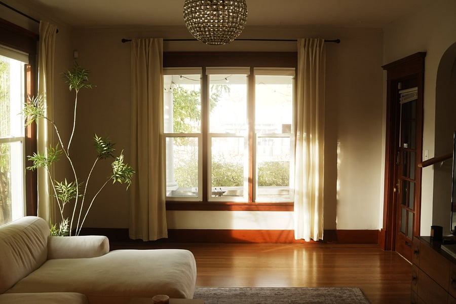 Large windows with ample sunlight