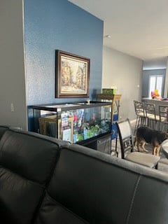 Furnished Finder property 928765_1 photo 3