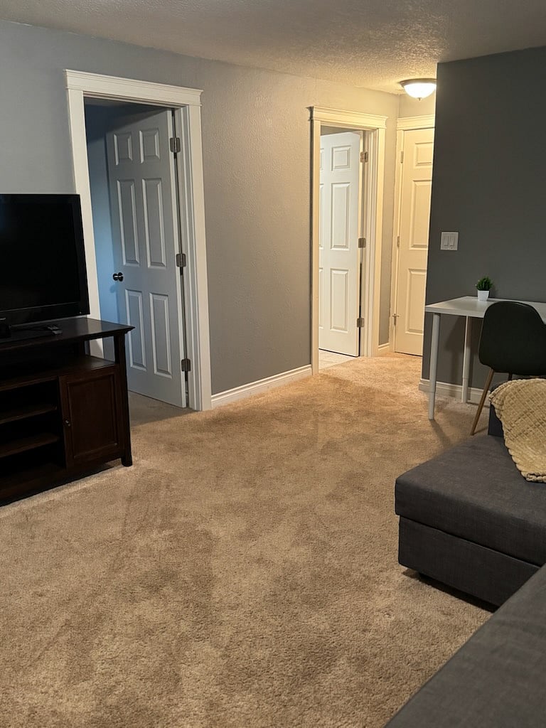 Furnished Finder property 928778_1 photo 3