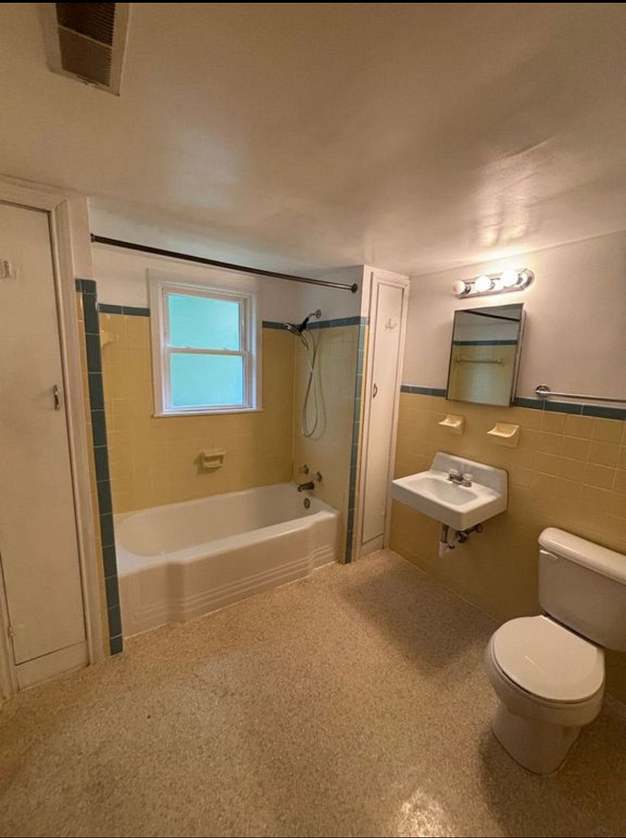 Upstairs bath