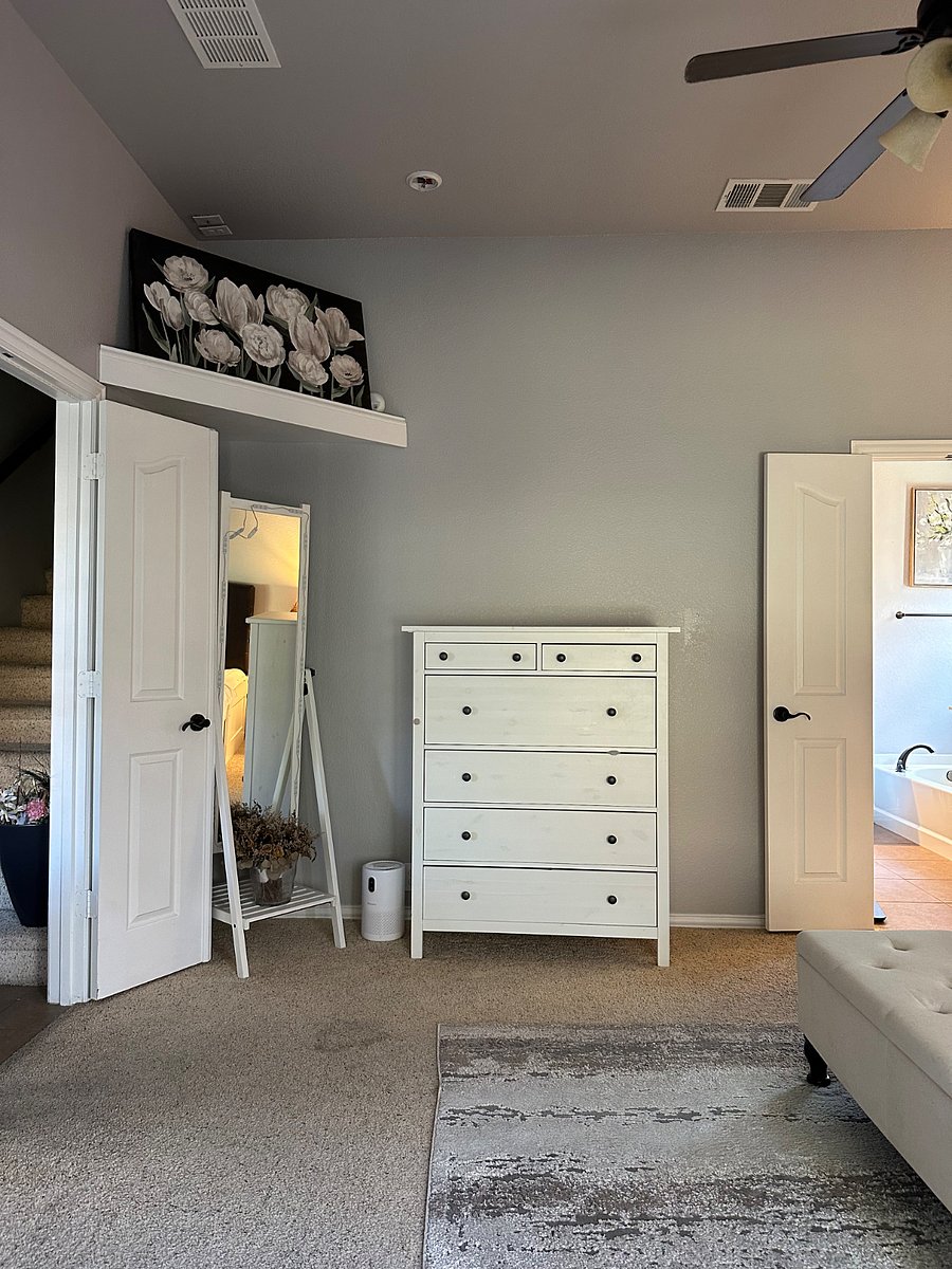Private master bedroom