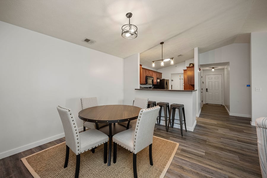 Dinning Room / Kitchen