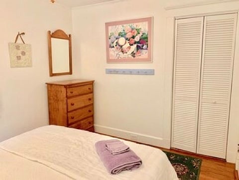 Bedroom 1b