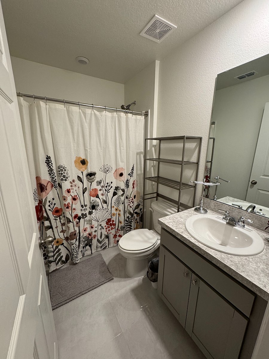 Bathroom #2