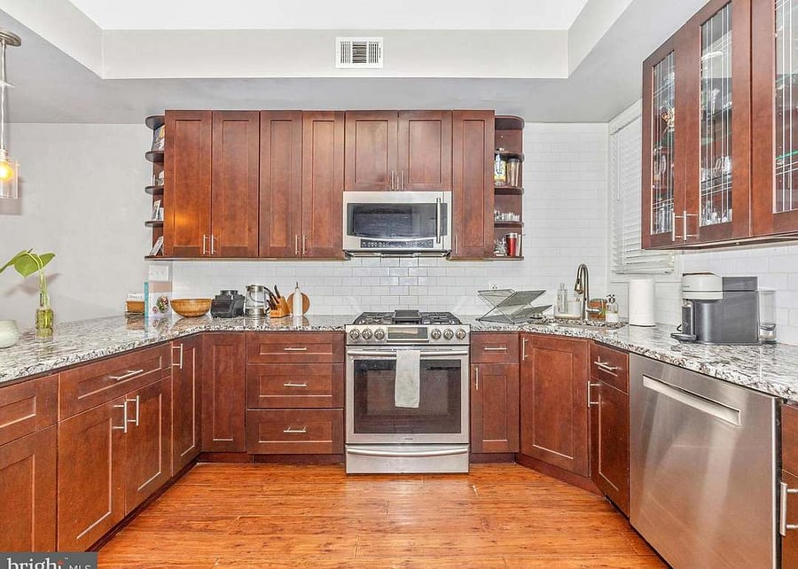 Shared Kitchen 