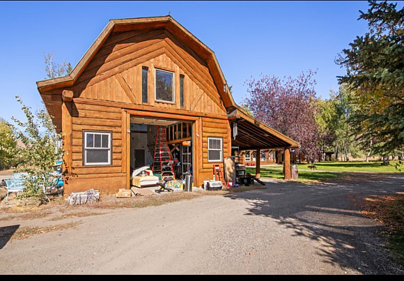 garage - owner used only