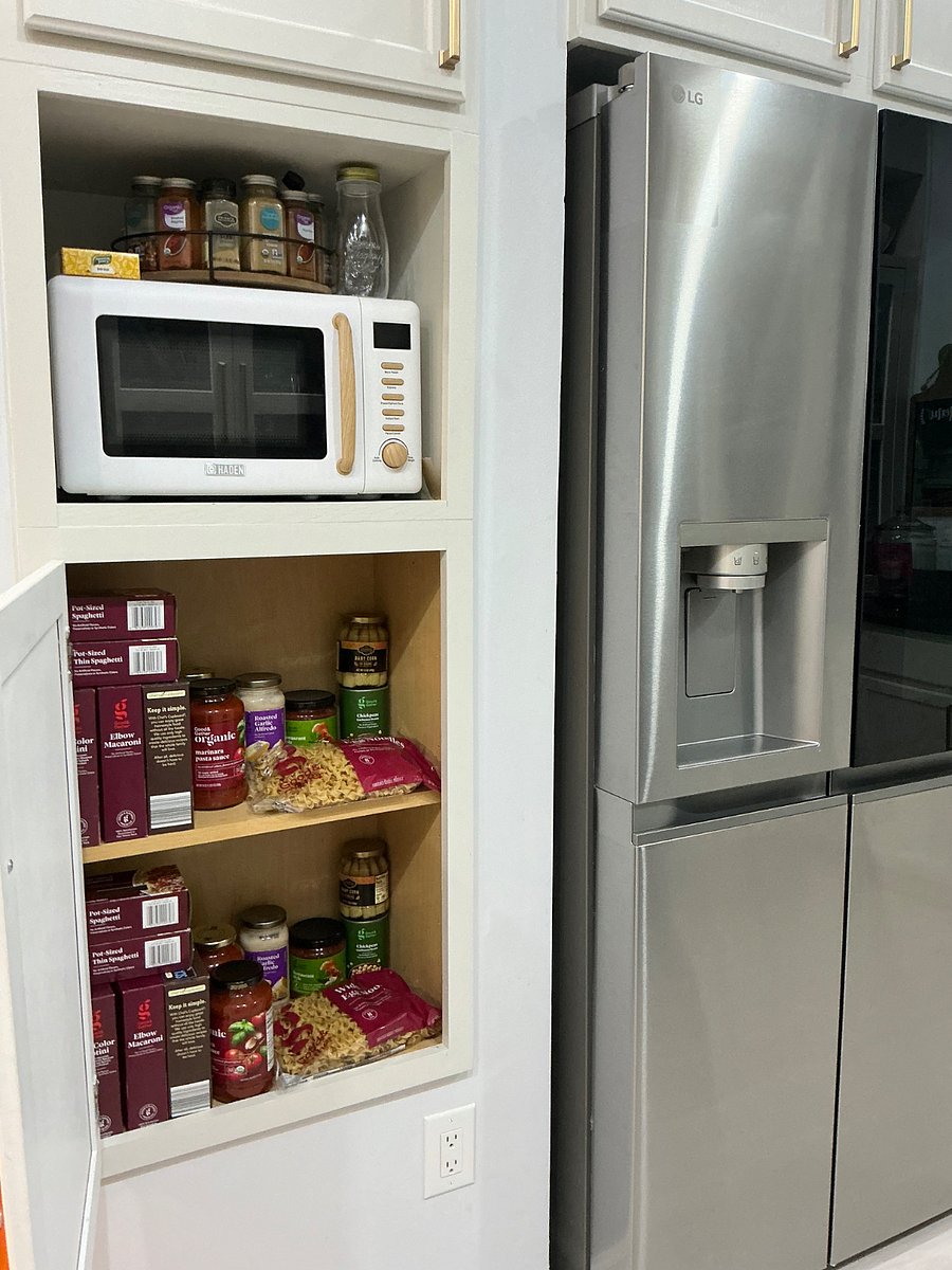 Supplies kitchen
