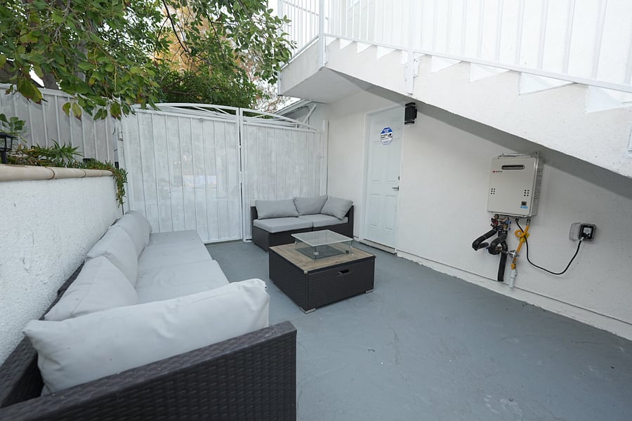 Furnished Finder property 929190_1 photo 17