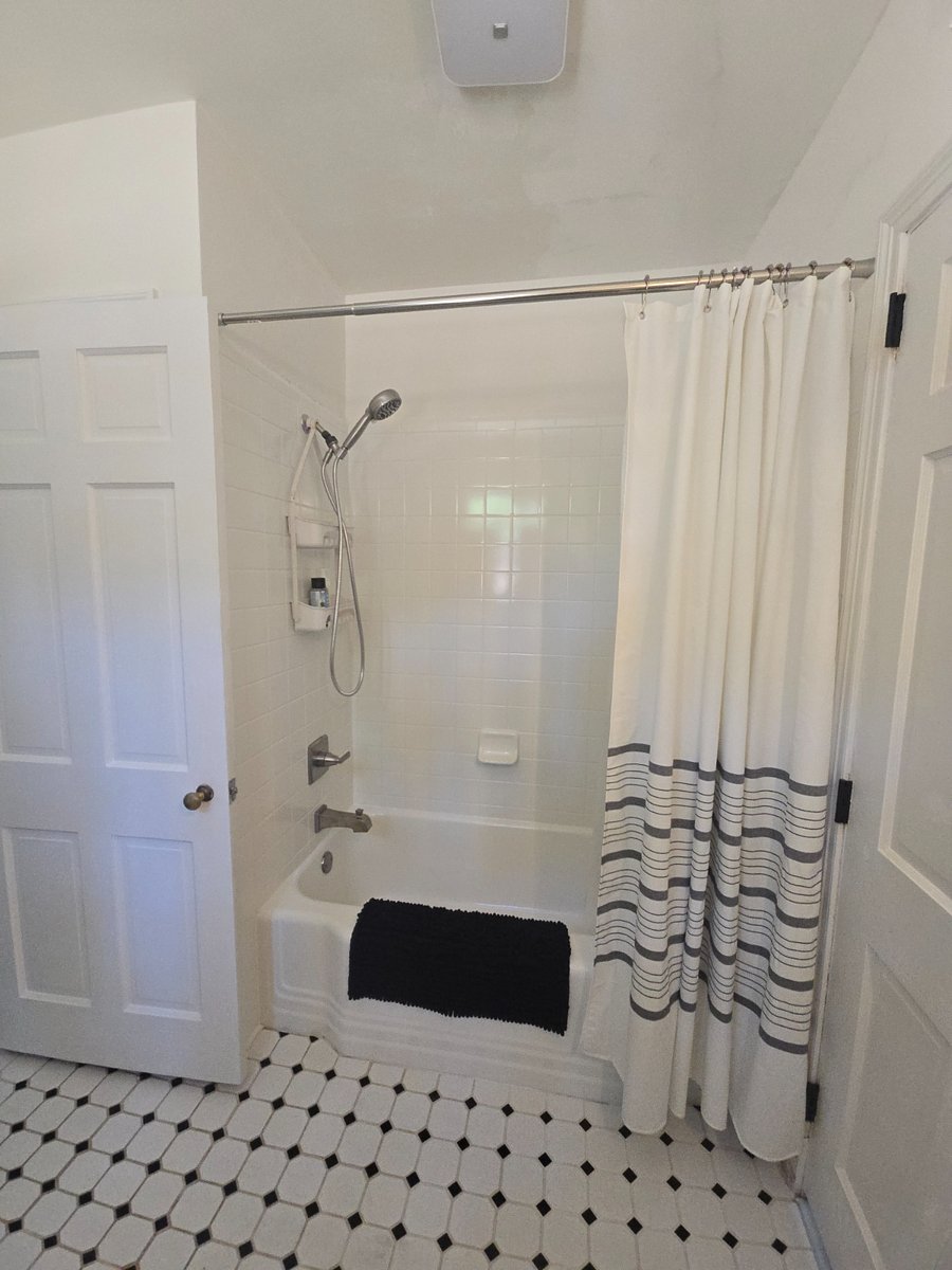 Furnished Finder property 929301_1 photo 11