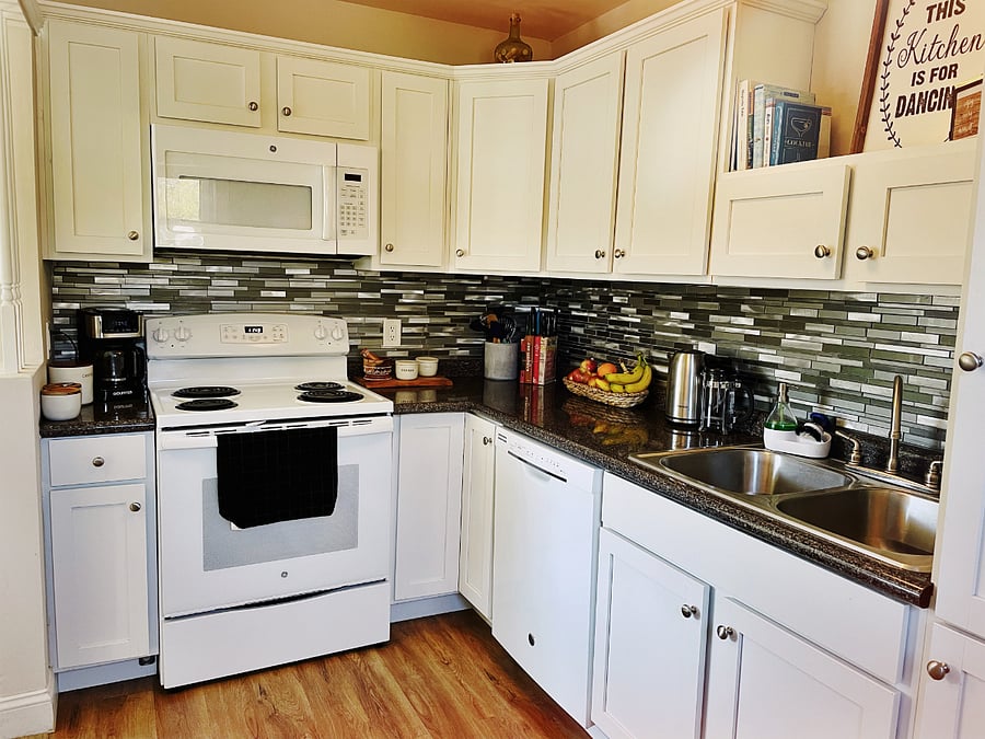 Furnished Finder property 929453_1 photo 9