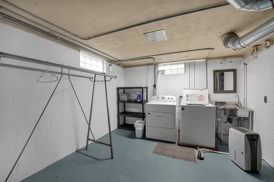 LAUNDRY AREA, HANGING CLOTHES, SLOP SINK
