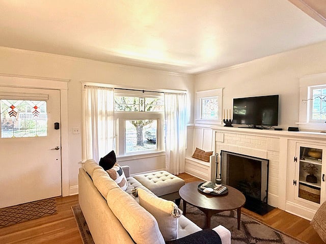 Furnished Finder property 929592_1 photo 3