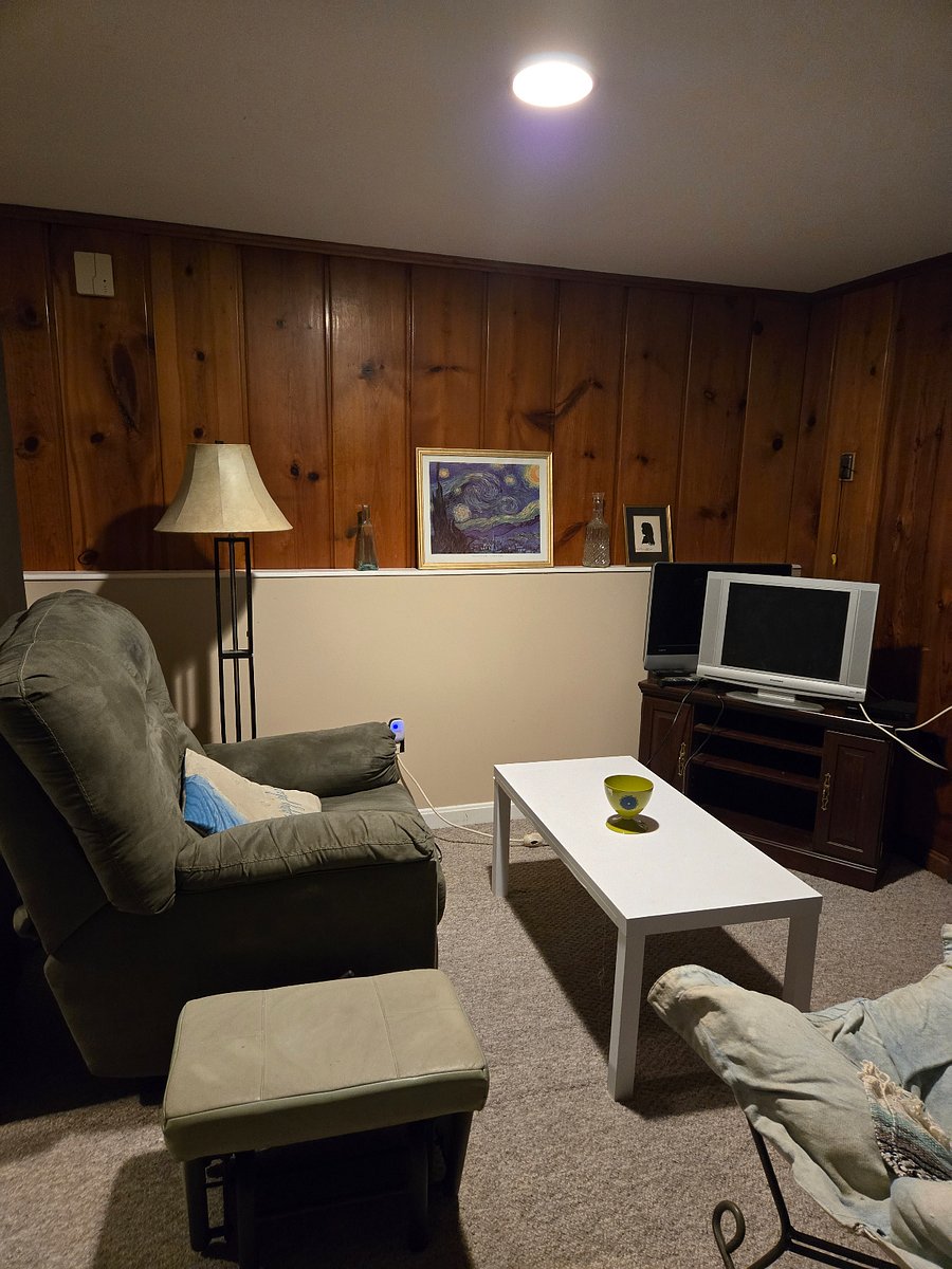 Enjoy TV, books, music, WiFi ...