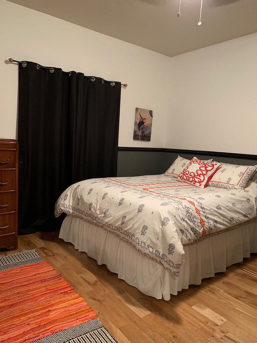 Safe room. Upstairs with shared bathroom 