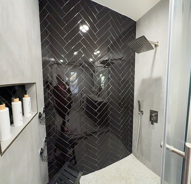 Master Bath b