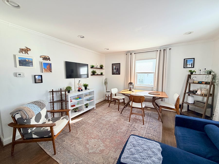 Living room/Dining Room