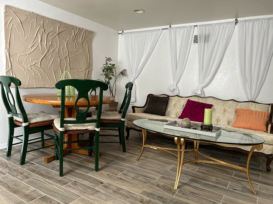 Living and dining area