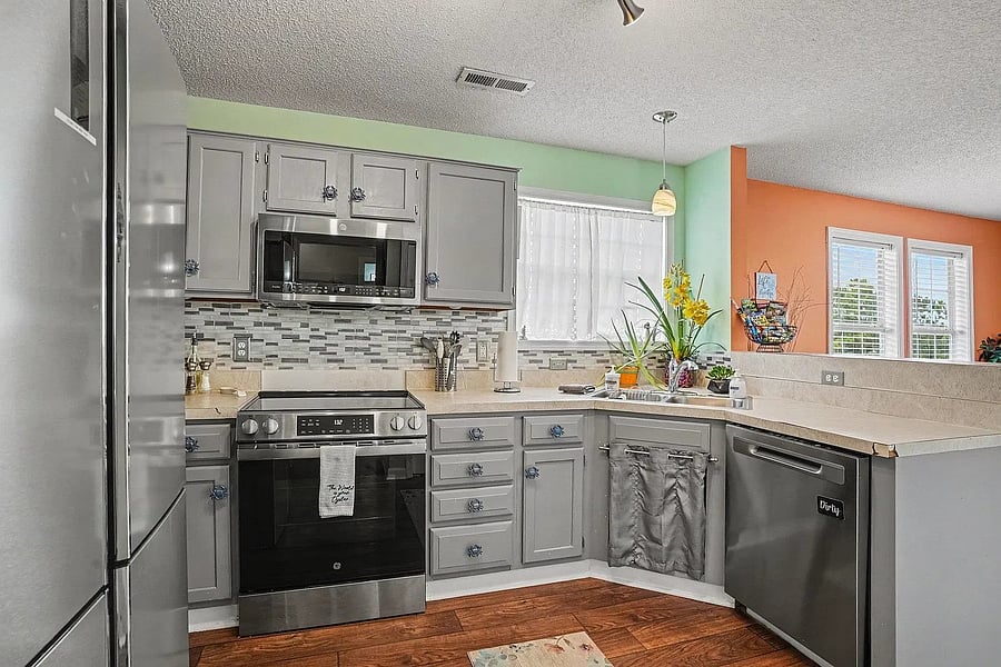Furnished Finder property 929933_1 photo 22