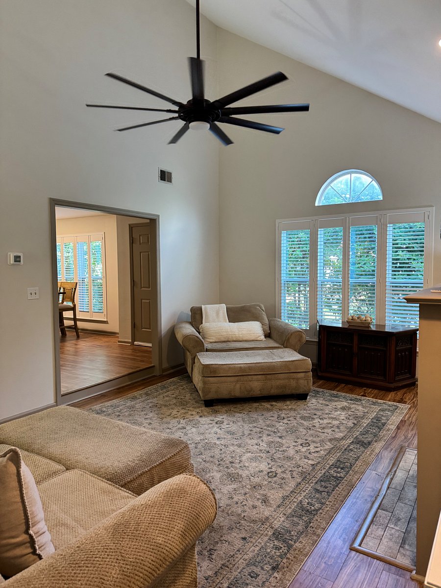 Furnished Finder property 930000_1 photo 16