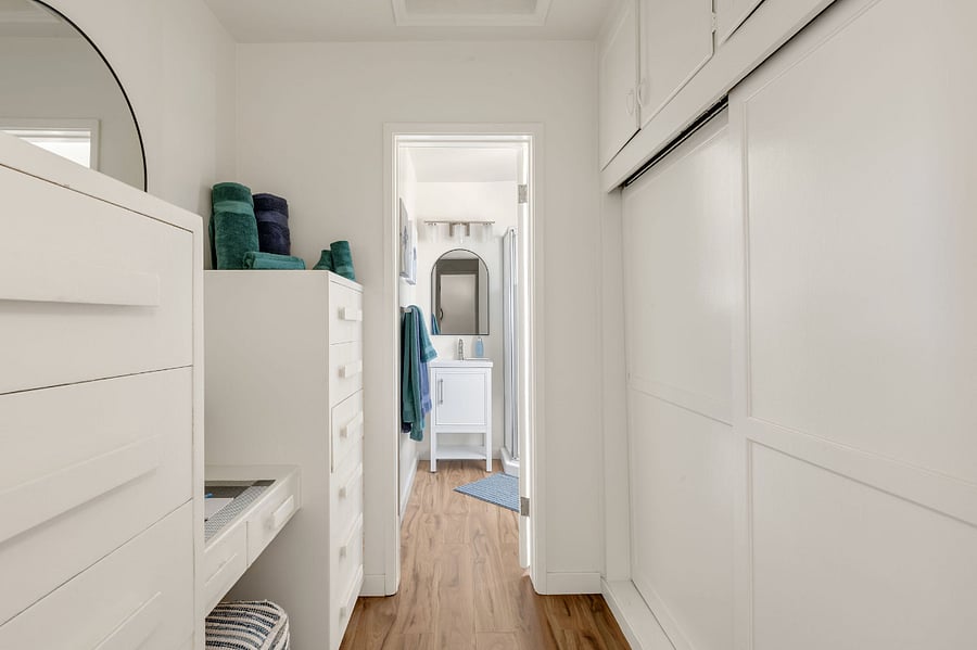 Plenty of storage - large closet and 12 drawers