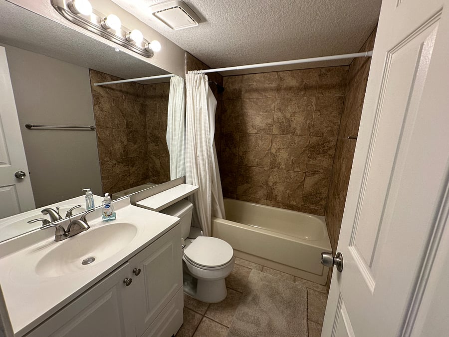 Furnished Finder property 930051_1 photo 9