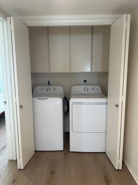 In unit washer and dryer 