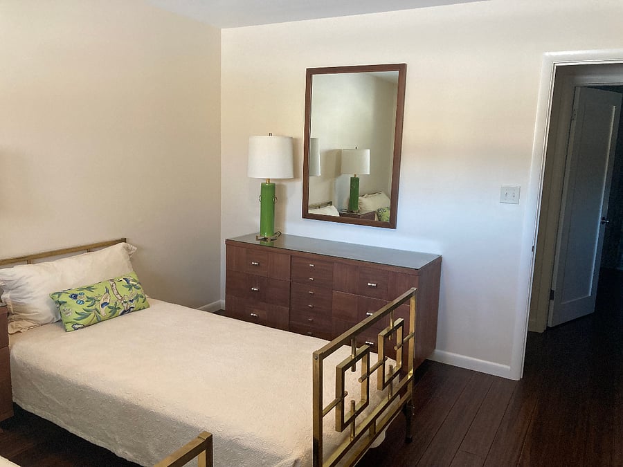Currently has (2) twin beds in 2nd bedroom