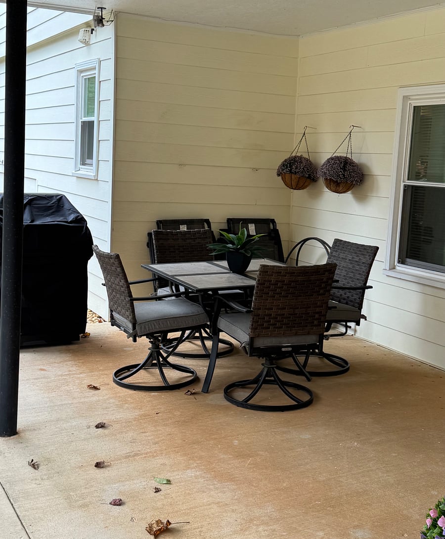 Covered Patio - dining table with seating for up four people and propane BBQ