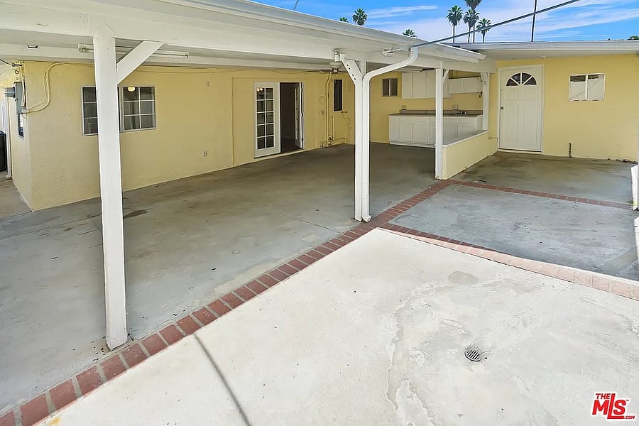 Furnished Finder property 930179_1 photo 17
