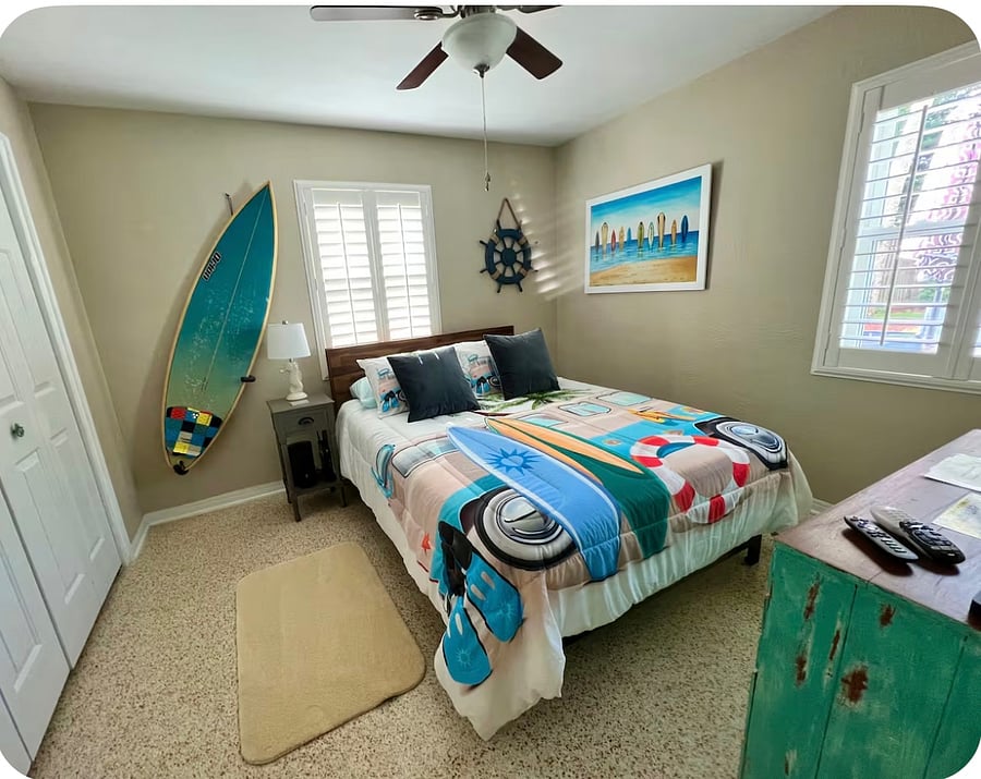 Queen bed